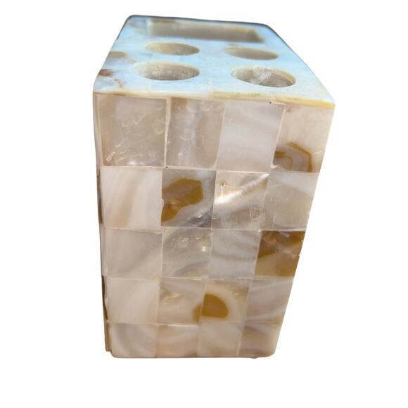 Capiz Mother of Pearl Toothbrush & toothpaste Holder Bed Bath & Beyond - Picture 7 of 11